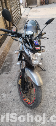 Suzuki Gixxer
